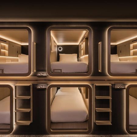 Cube Social Boutique Capsule Hotel At Boat Quay Singapore Buitenkant foto