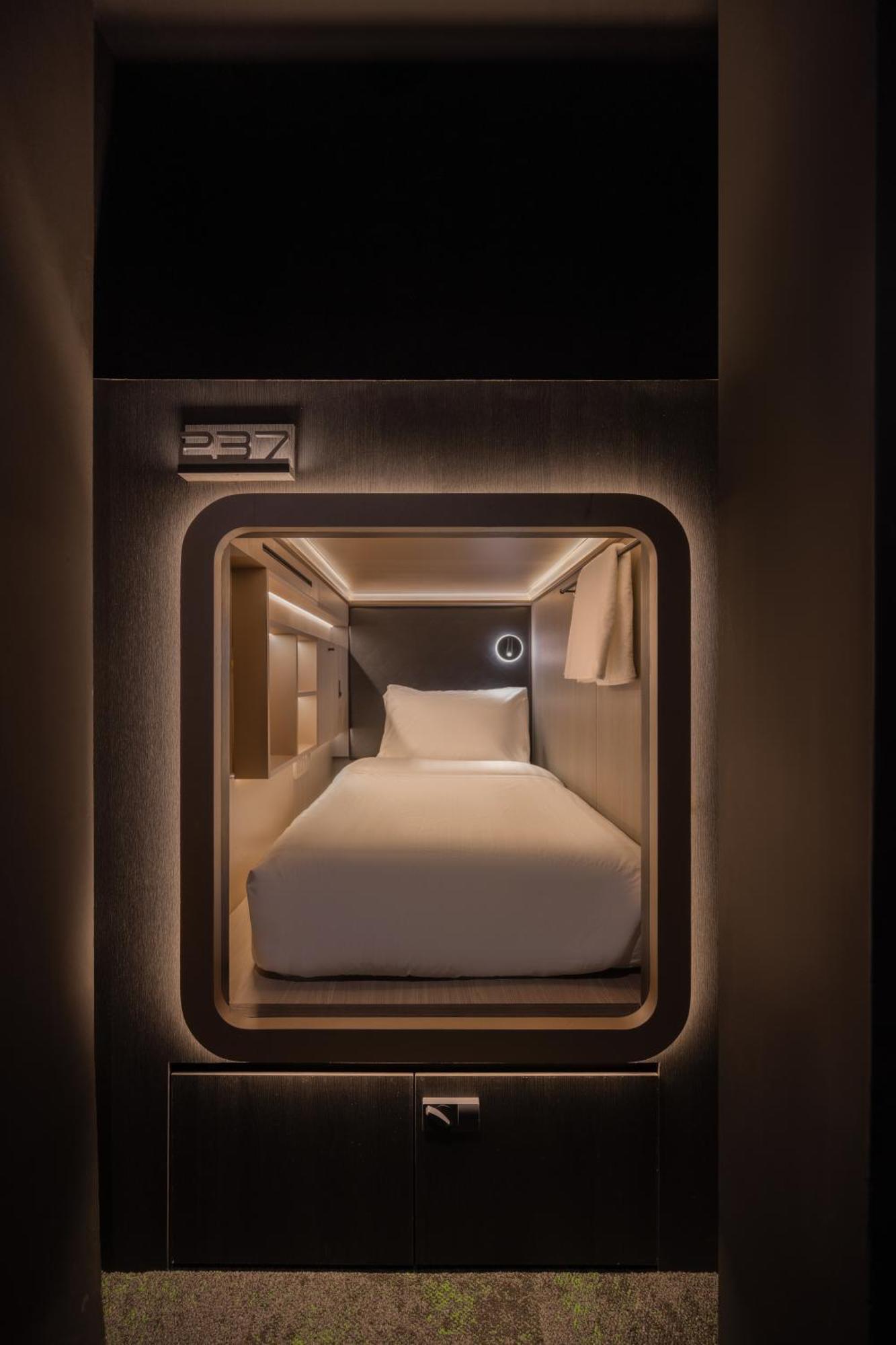 Cube Social Boutique Capsule Hotel At Boat Quay Singapore Buitenkant foto