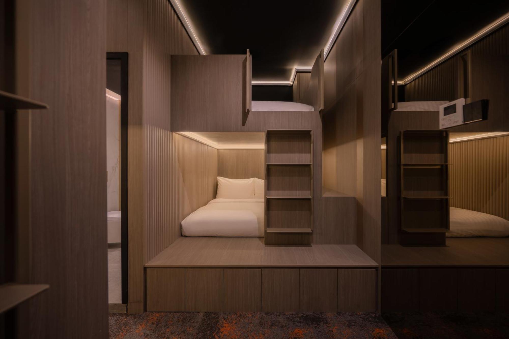 Cube Social Boutique Capsule Hotel At Boat Quay Singapore Buitenkant foto